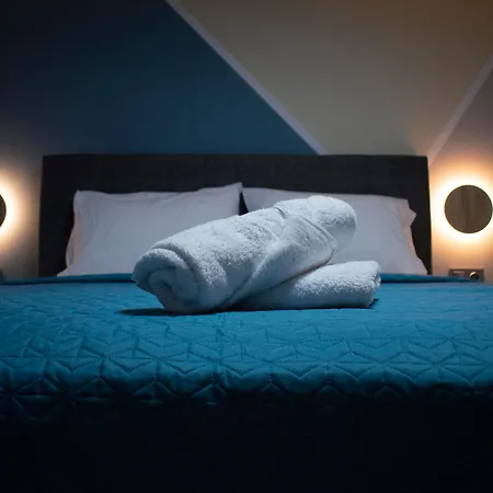 Center Loft With Private Parking Kavala