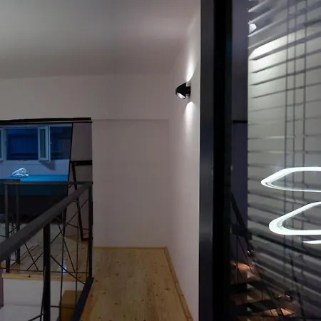 Appartamento Center Loft With Private Parking *