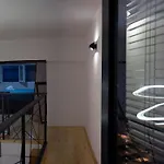 아파트 Center Loft With Private Parking *