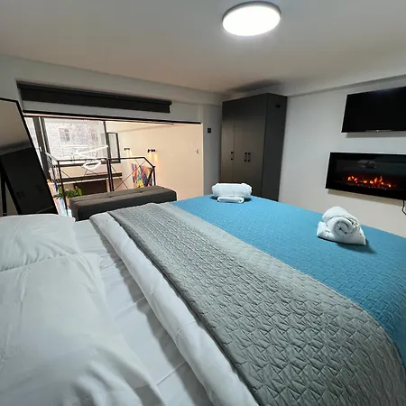 Center Loft With Private Parking Апартаменты Кавала