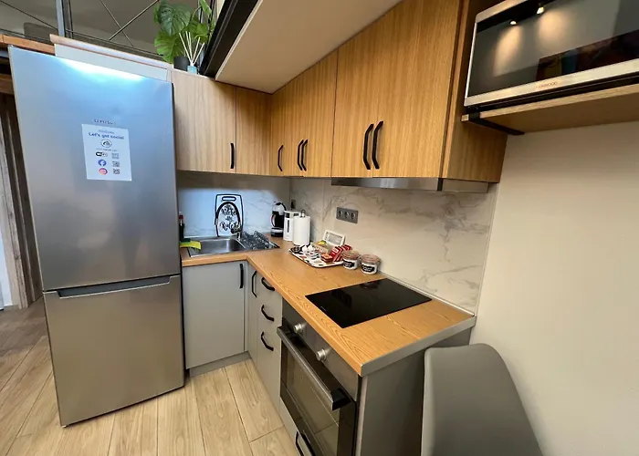 Apartament Center Loft With Private Parking Kawala