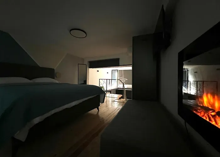 Daire Center Loft With Private Parking