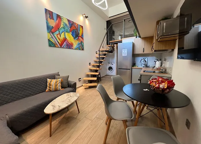 Apartament Center Loft With Private Parking *
